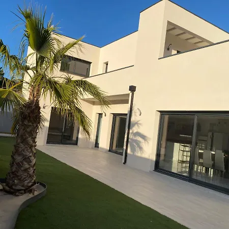 Grand Nicolas Bord De Villa *