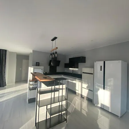 Grand Nicolas Bord De Villa *